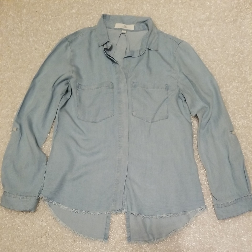 Thread Supply Lyocell Split Back Denim Look Raw Hem Long Roll Tab Sleeve Size XS